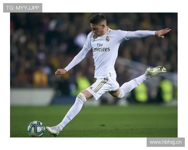 巴尔韦德当选世界最佳中场，表现稳健持续提升