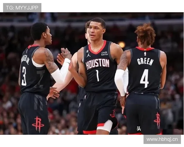 乌加特在巴黎防守体系中的不可替代性分析